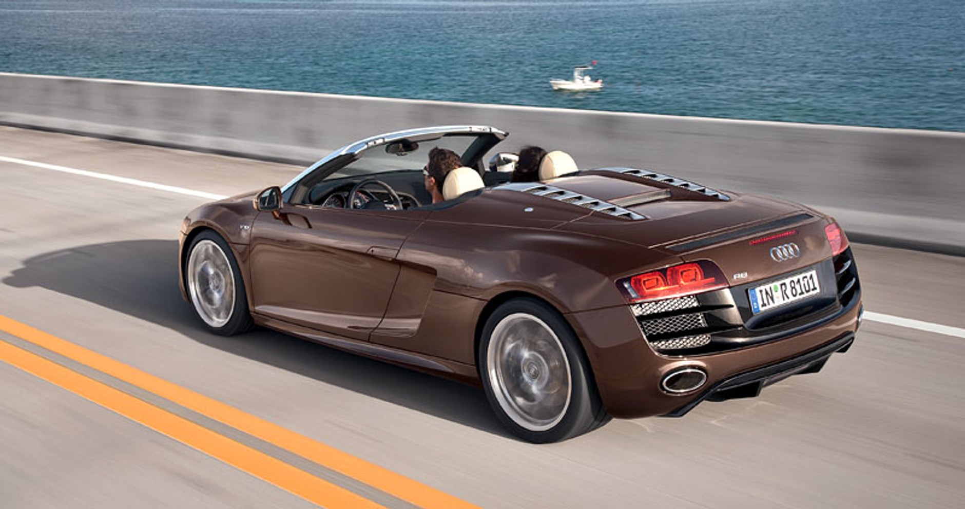 Audi R8 Spyder: V10 quattro inaczej