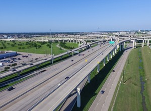 To miała być najszersza autostrada na świecie. Wydali 2,8 mld dol.