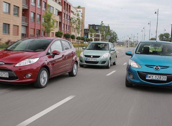 Małe, stylowe i trwałe miejskie auta za 25 tys. zł - Ford Fiesta kontra Suzuki Swift i Mazda 2