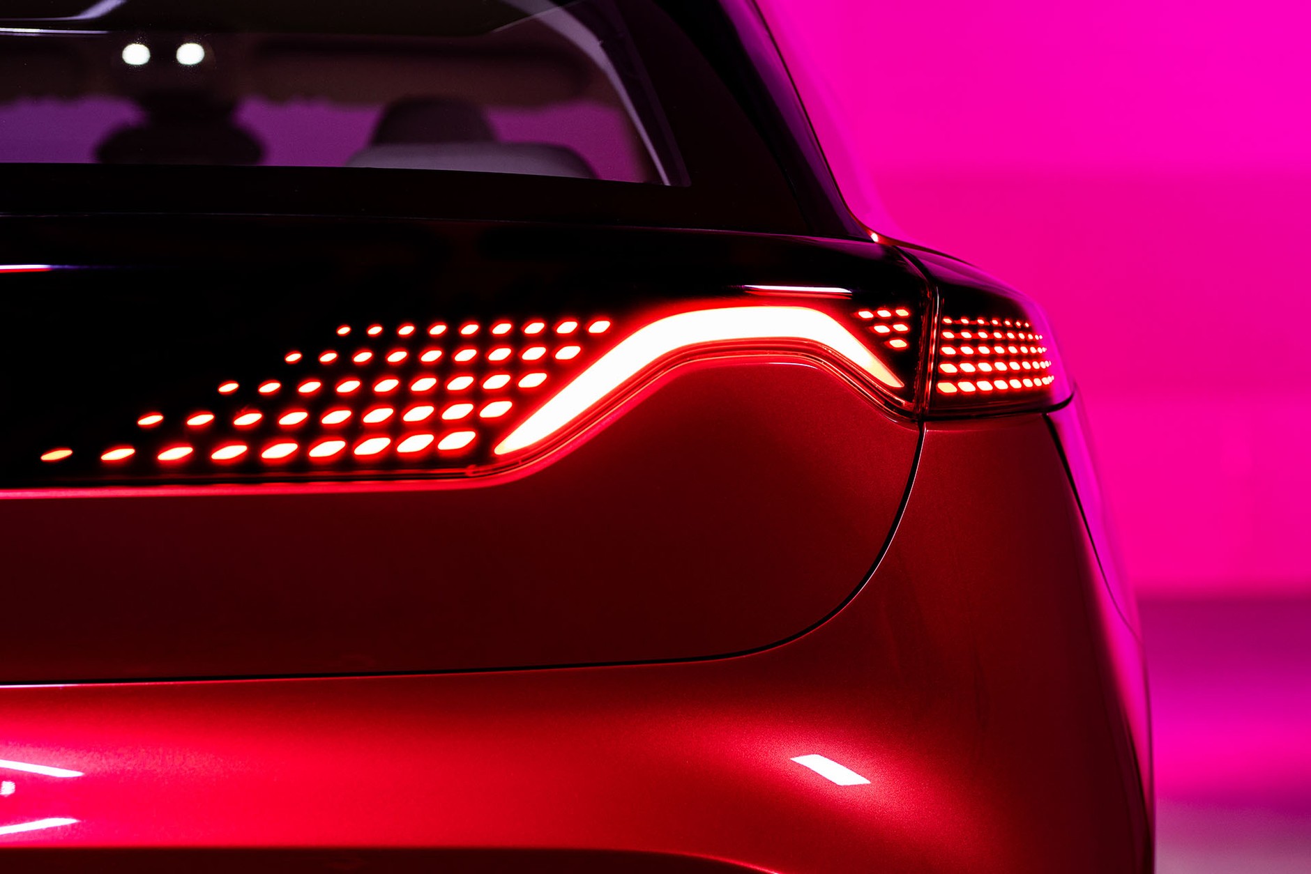 Izera. Czy skończy się na modelu w skali 1:1?