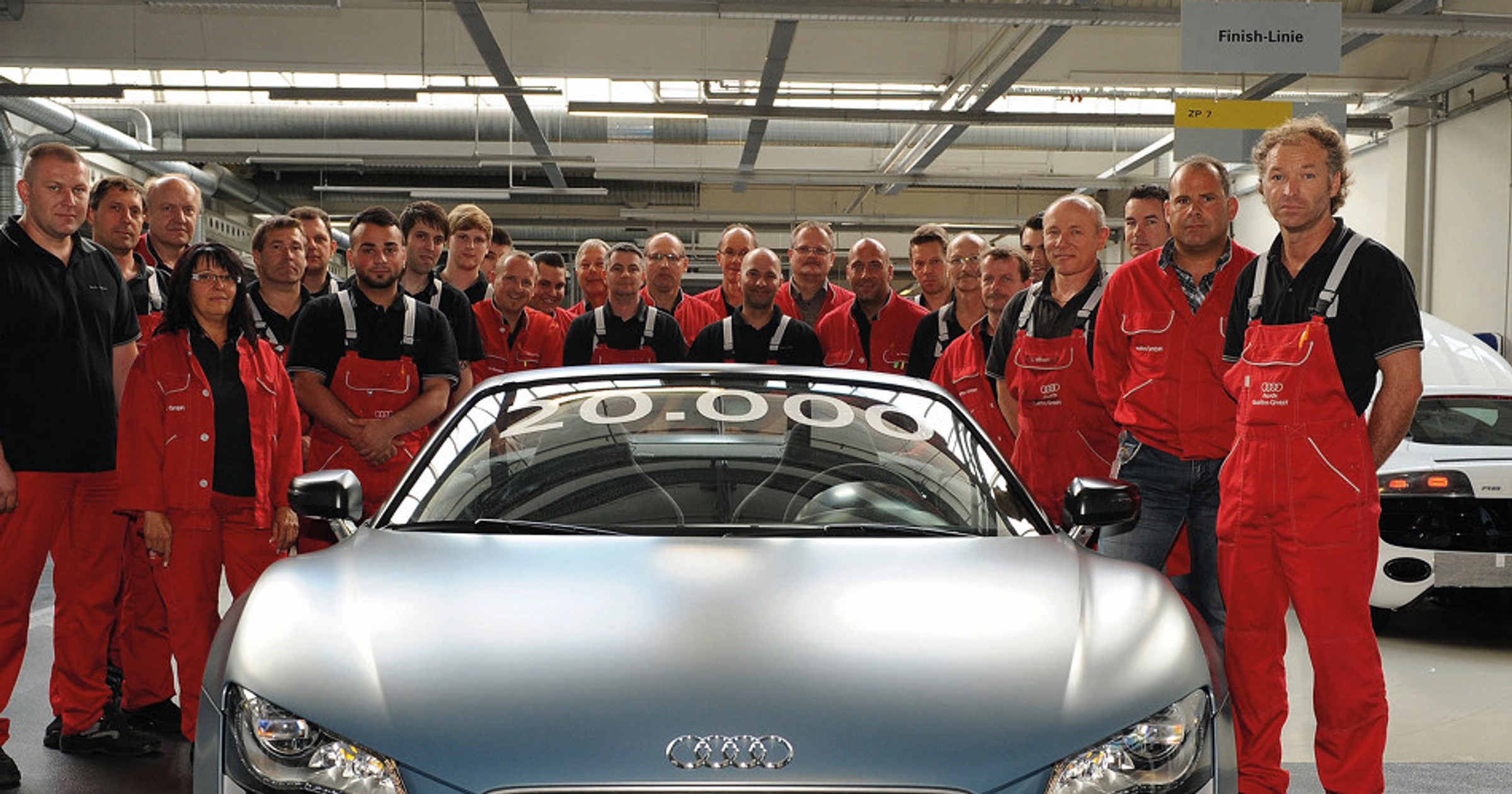 Audi R8 razy 20 000