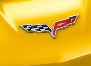 Kompletnie rozbite Corvette C8 - trudno poznać co to za auto