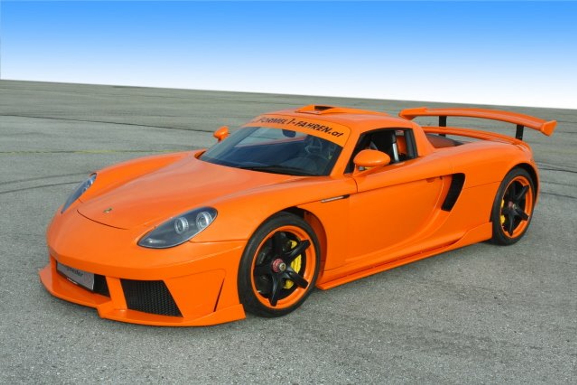 Porsche Carrera GT – bodykit firmy Koenigseder