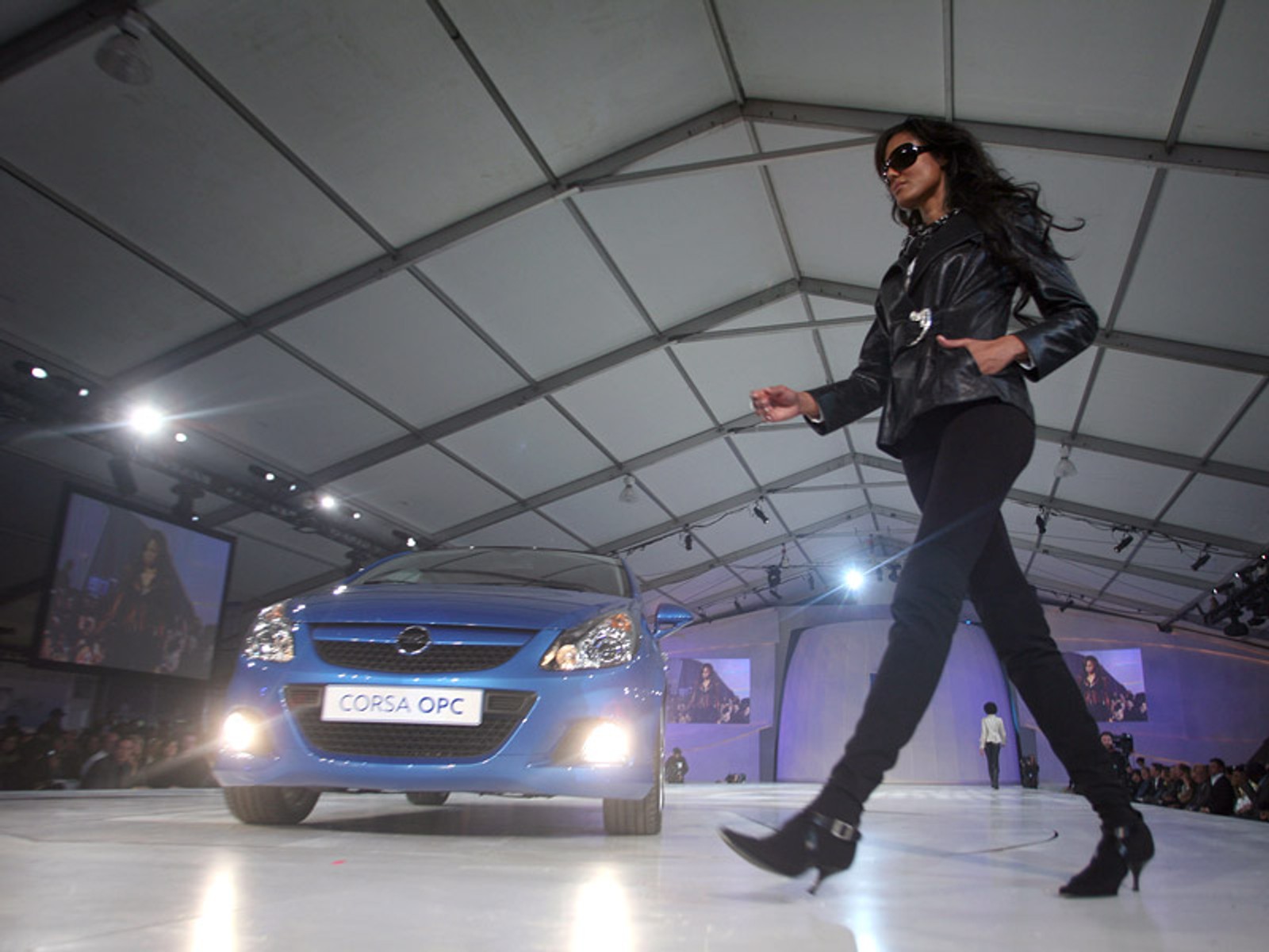 Detroit 2008: supershow w amerykańskim Motor City (fotogaleria)