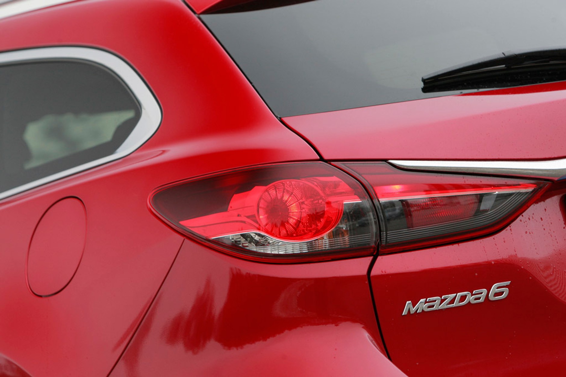 Test nowej Mazdy 6: kombi nie tylko dla oka