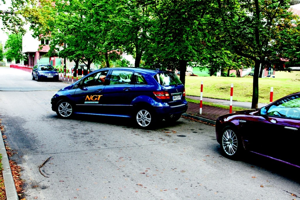 ABS, ESP, Ksenony, Klimatyzacja - Czyli wyposażenie zbędne i niezbędne. Sprawdzamy co musi być na pokładzie