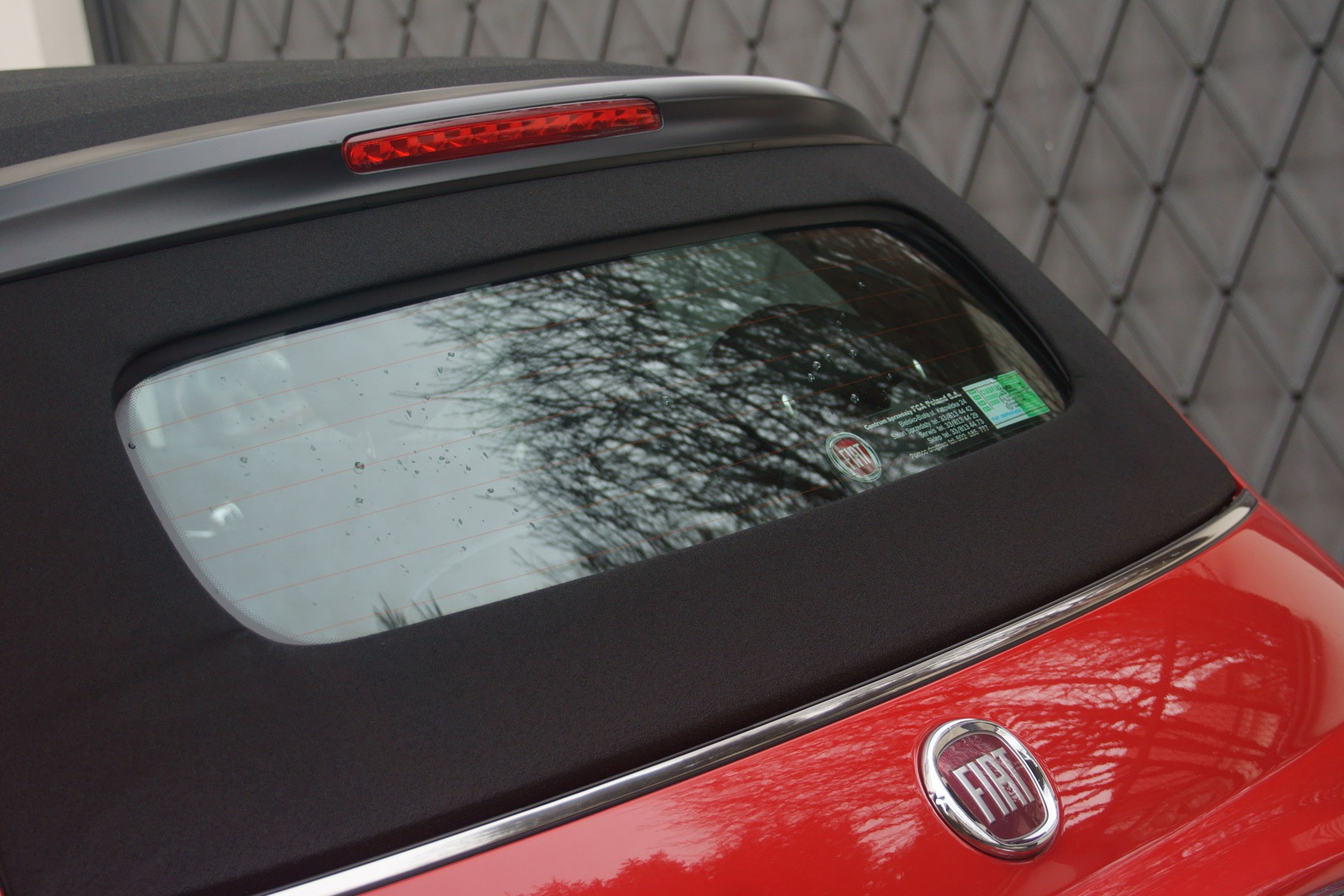 Fiat 500C 1.0 Hybrid (RED)