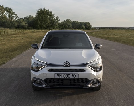 Citroen e-C4 x