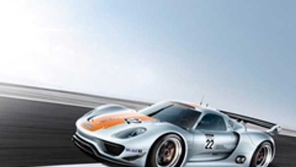 Porsche 918 RSR ma trzy silniki i nieźle się kręci