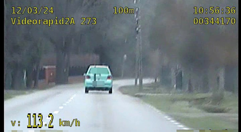 Straciła prawo jazdy, bo chciała szybko dowieźć obiad