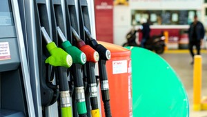 Nowe prognozy cen paliw. Nie jest źle, ale kierowcy mogą poczuć rozczarowanie