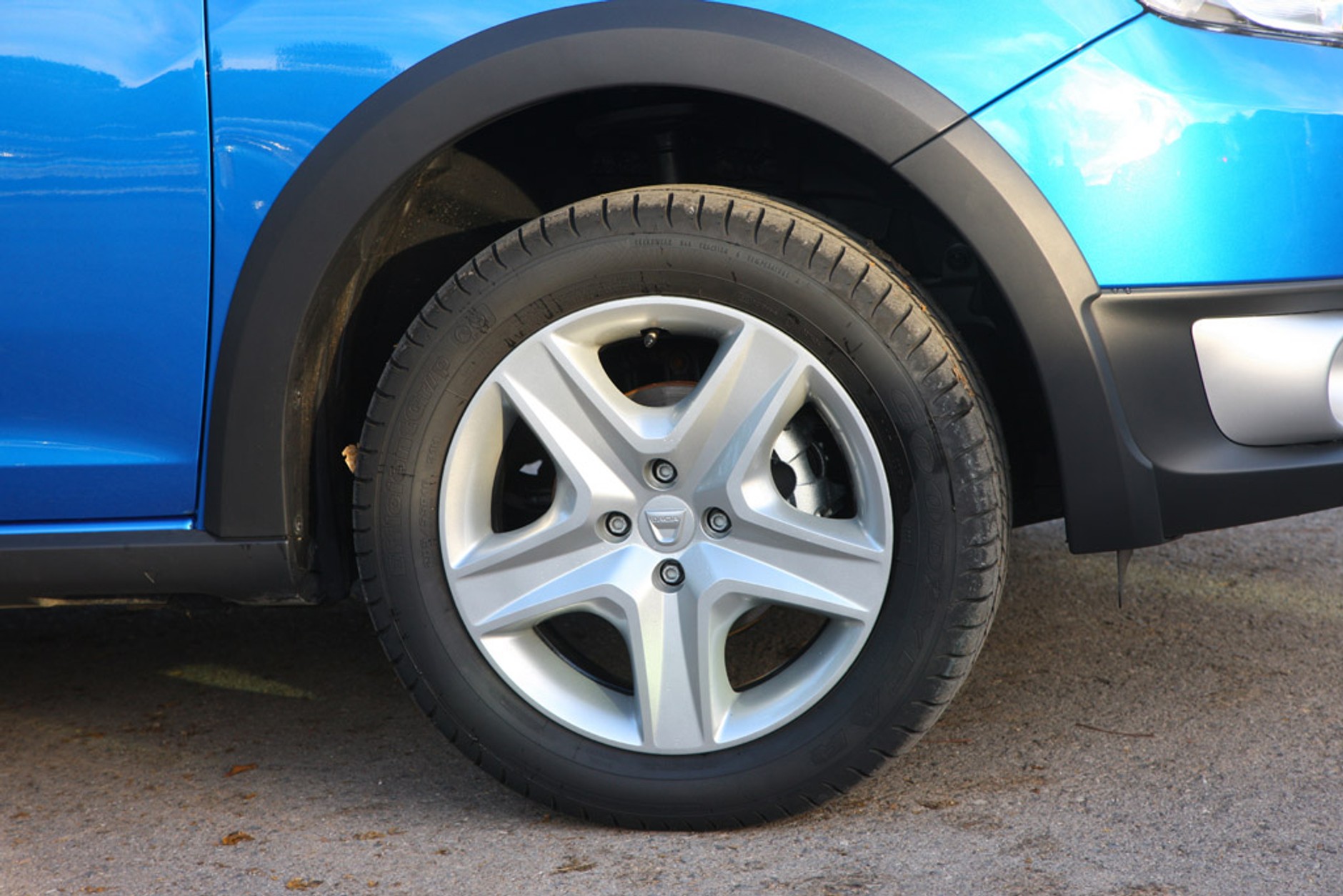 Dacia Sandero Stepway: Dacia w wersji ładnej - zdjęcia