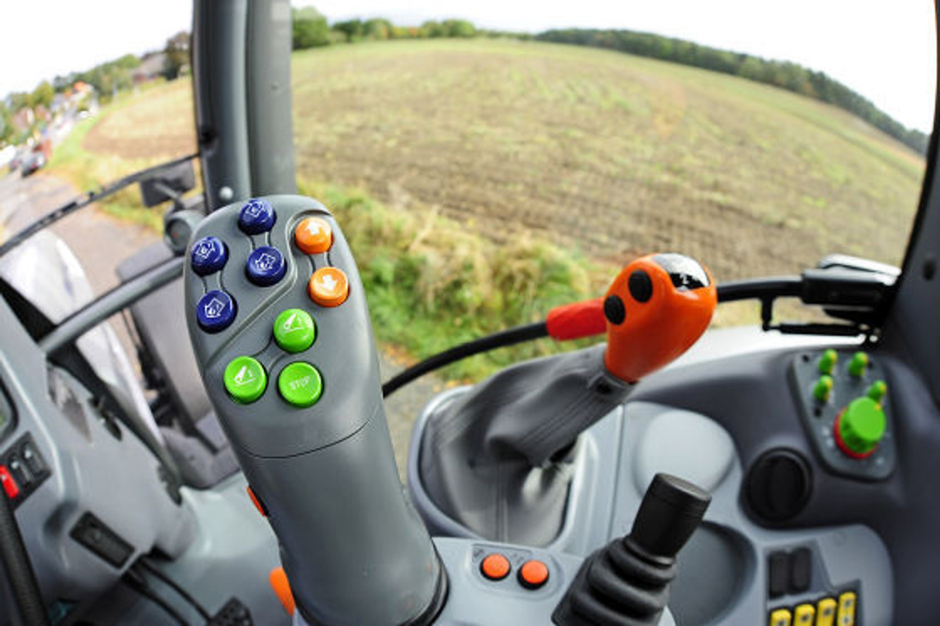 Traktor Lamborghini kontra Gallardo