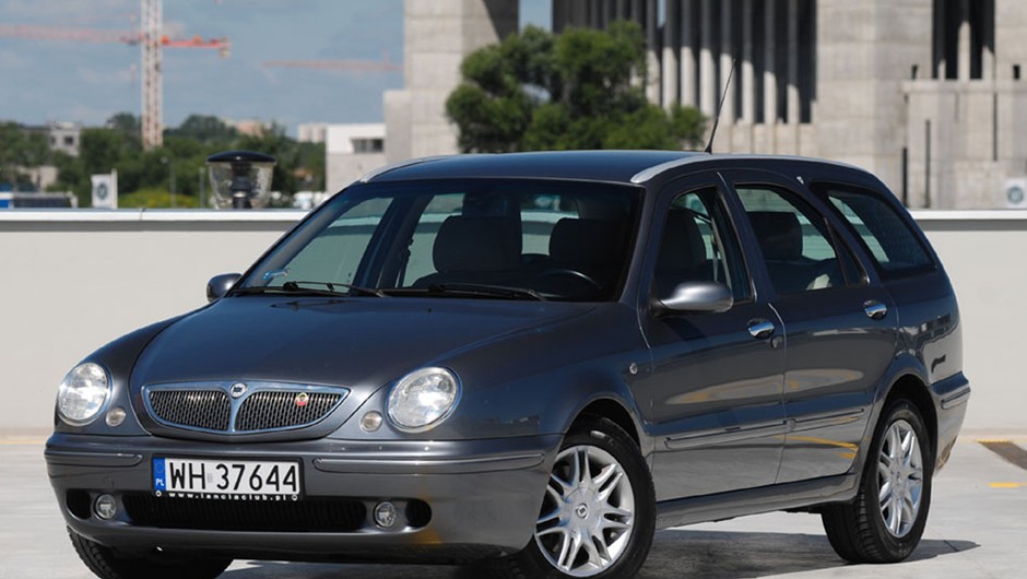 Lancia Lybra SW 2.0 20V: Luksus tanim kosztem?