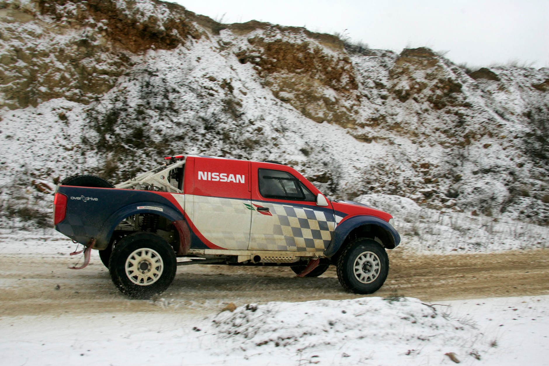 Rajd Dakar 2011: Nani Roma w Nissanie Krzysztofa Hołowczyca (galeria Rallyworld©Willy Weyens)