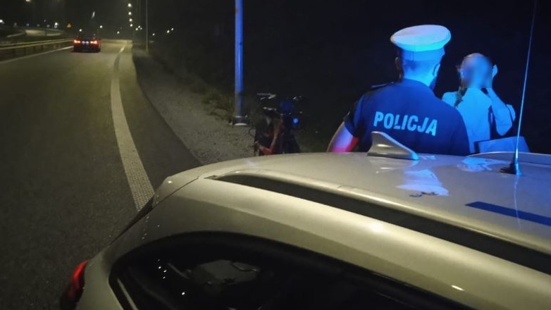 Jechała rowerem pod prąd