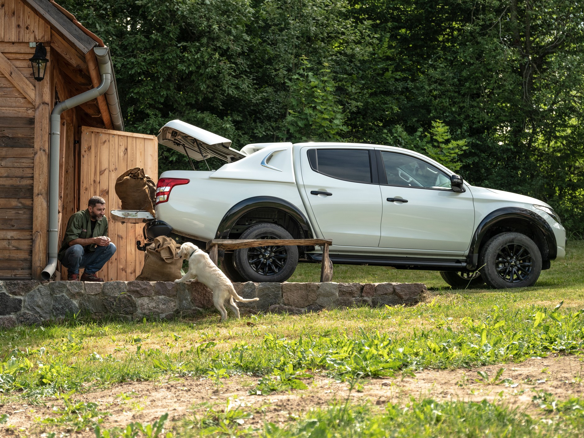 Mitsubishi L200 Black Edition