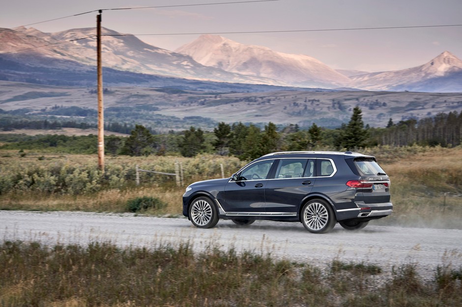 BMW X7