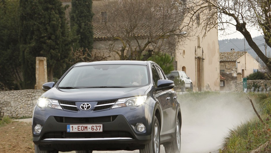 Nowa Toyota RAV4: SUV zrobiony według sprawdzonego przepisu