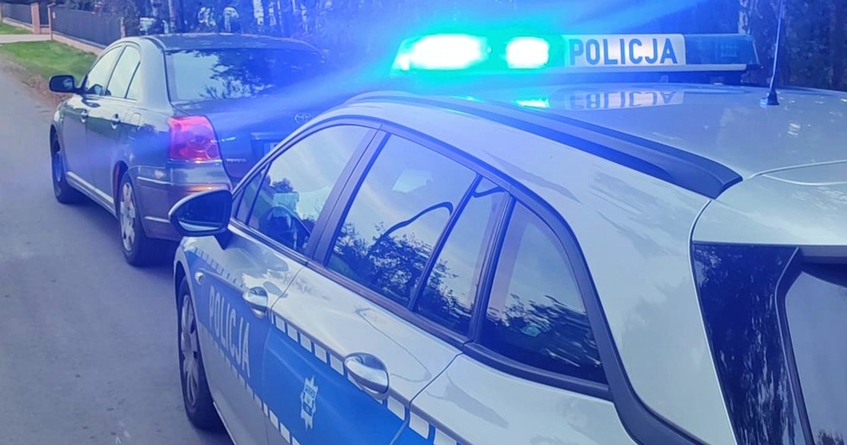  Policjanci zatrzymali go za prędkość. Auto zostanie skonfiskowane