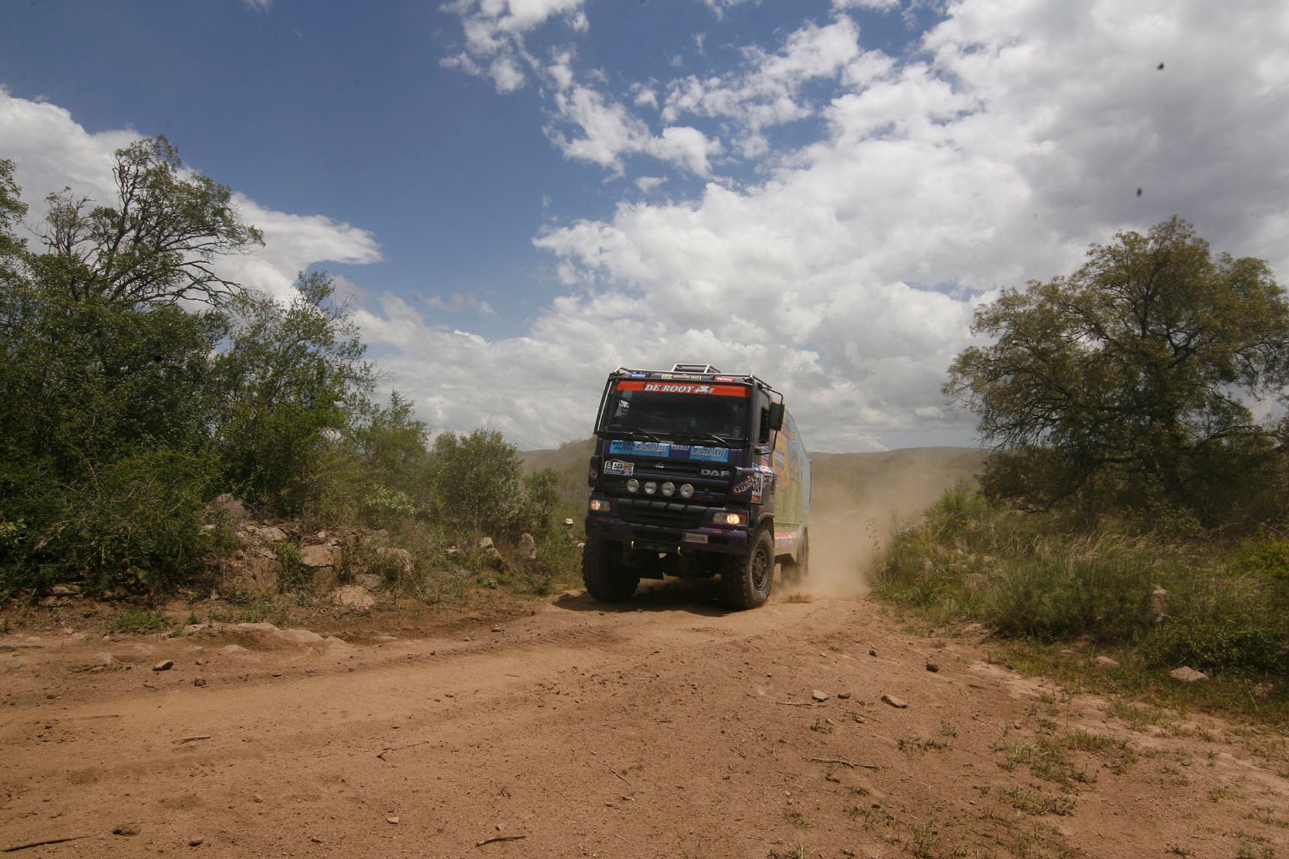 Rajd Dakar 2011: awans Hołowczyca (2.etap, wyniki, fot. Willy Weyens)