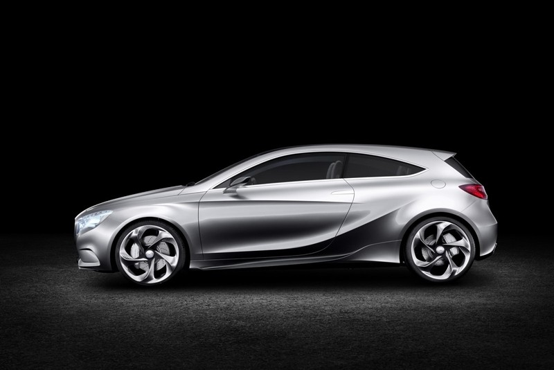 Mercedes A tym razem z jedną podłogą