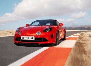 Alpine A110 - trzy wersje modelu, nowy poziom emocji podczas jazdy