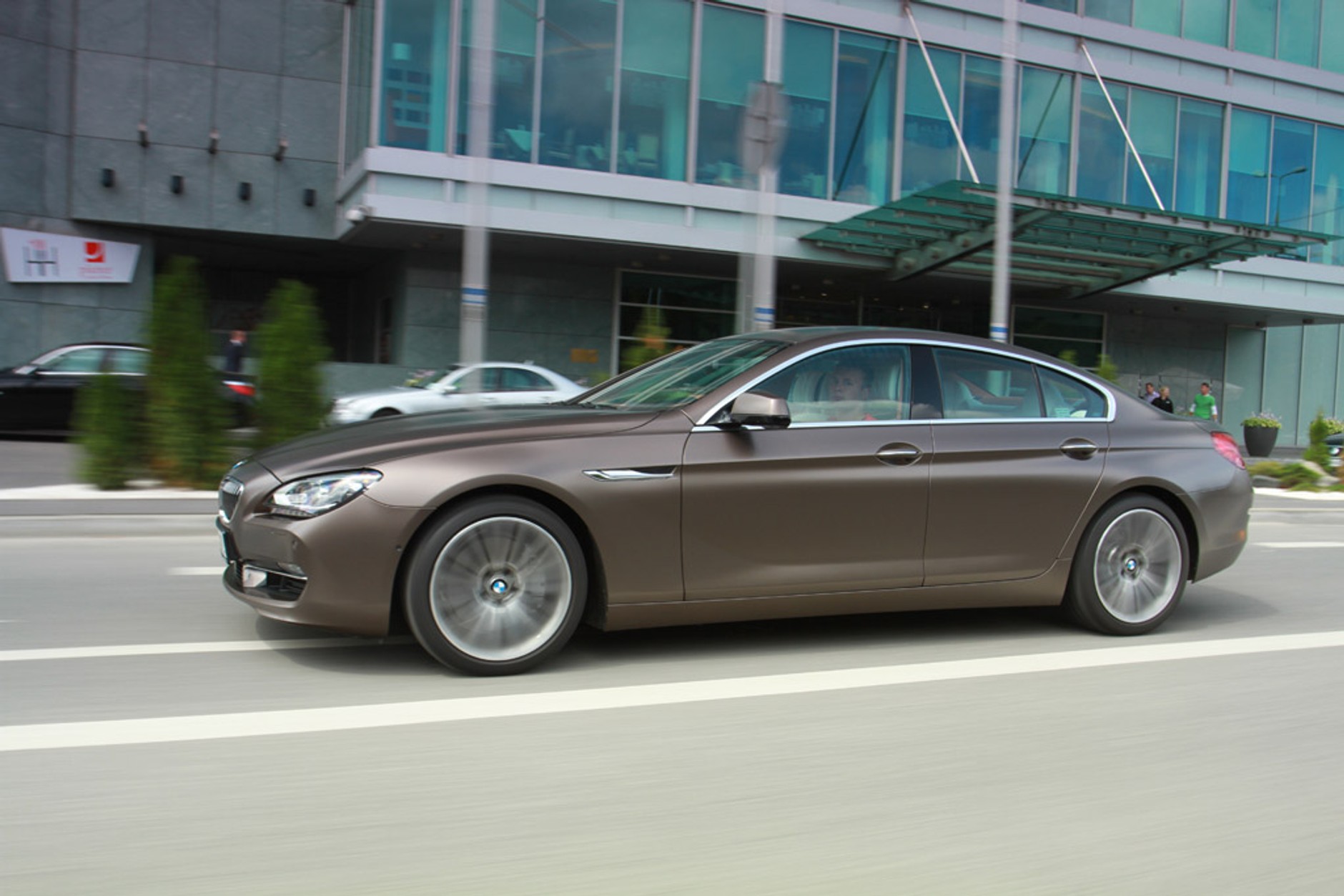Test BMW 6 Gran Coupe: BMW serii 6 w innym formacie