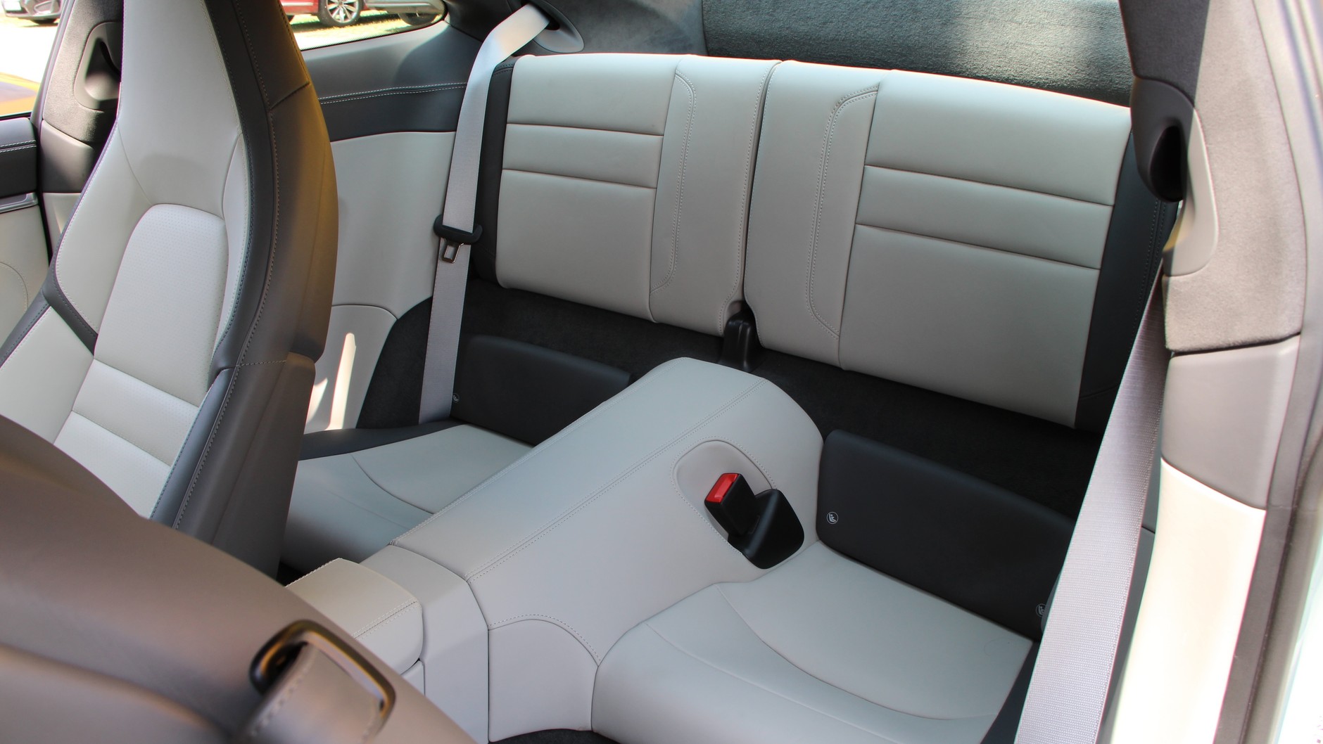 Porsche 911 Carrera (992.2)