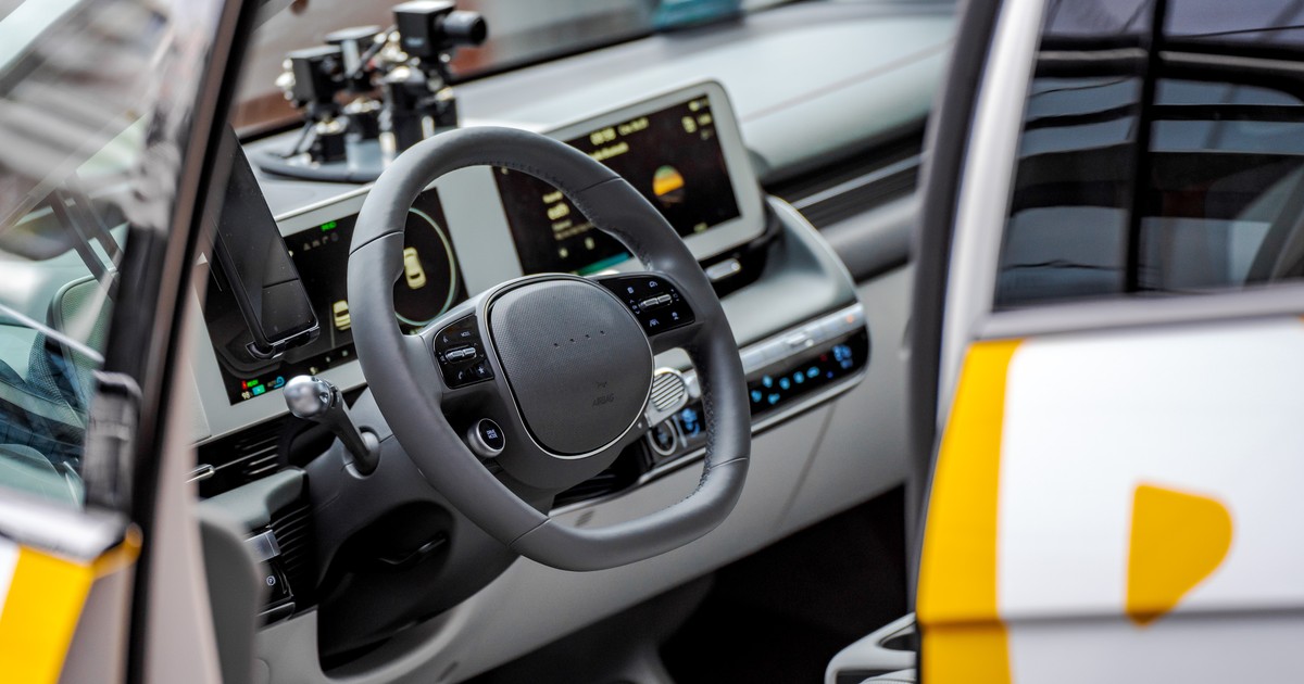 Autonomiczny Hyundai ubiegał się o "prawko". Jak mu poszedł egzamin?