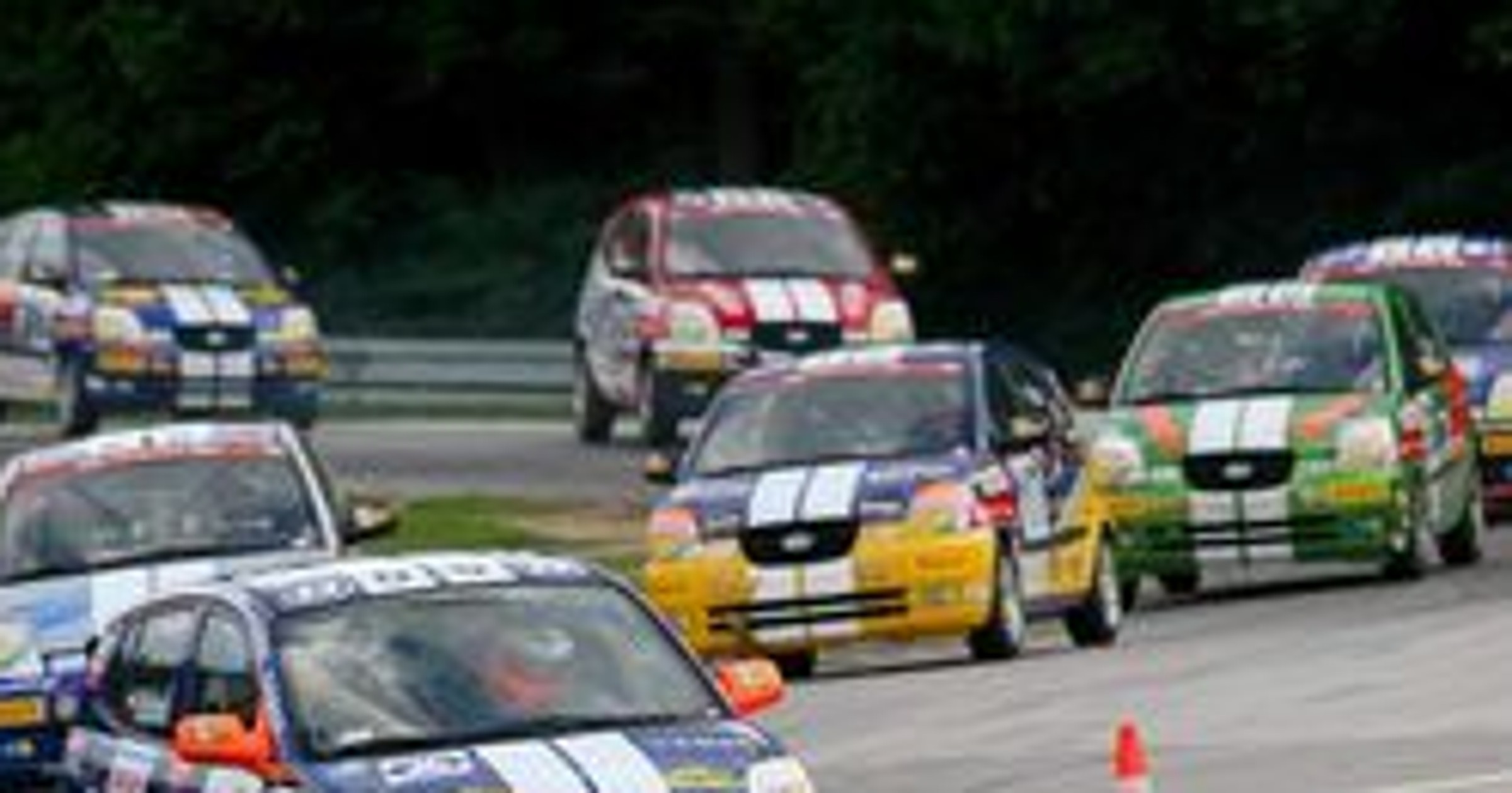 Wyścigi: druga runda Kia Lotos Cup w Poznaniu