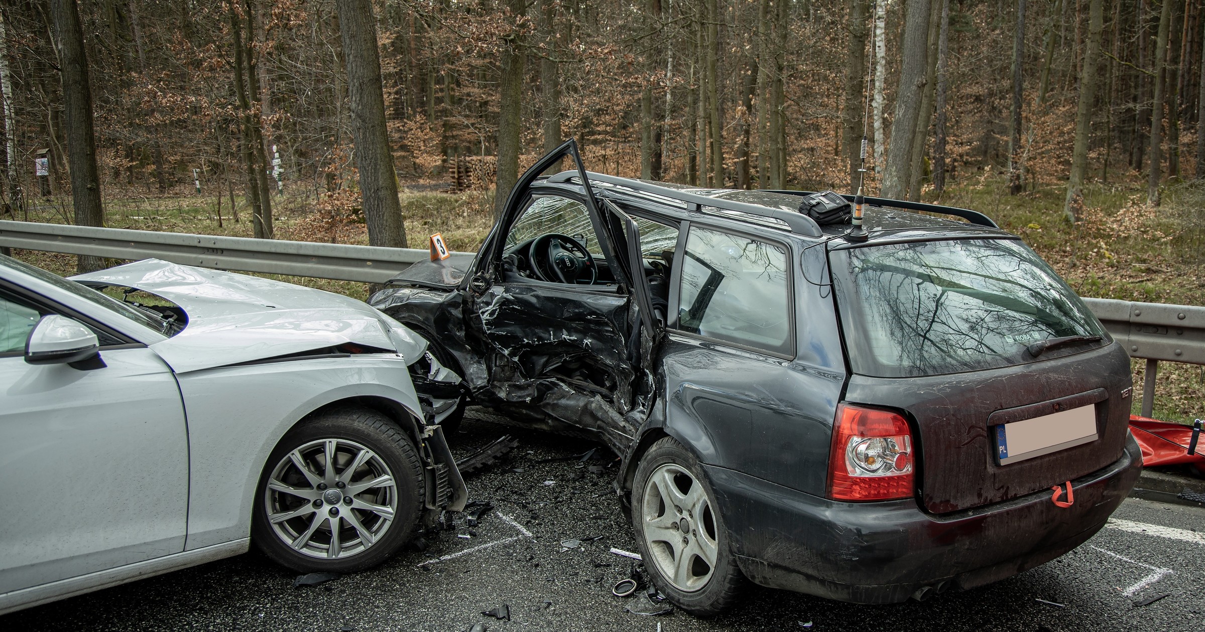 Posiadanie polisy OC jest obowiązkiem każdego posiadacza pojazdu (zdj, ilustracyjne)