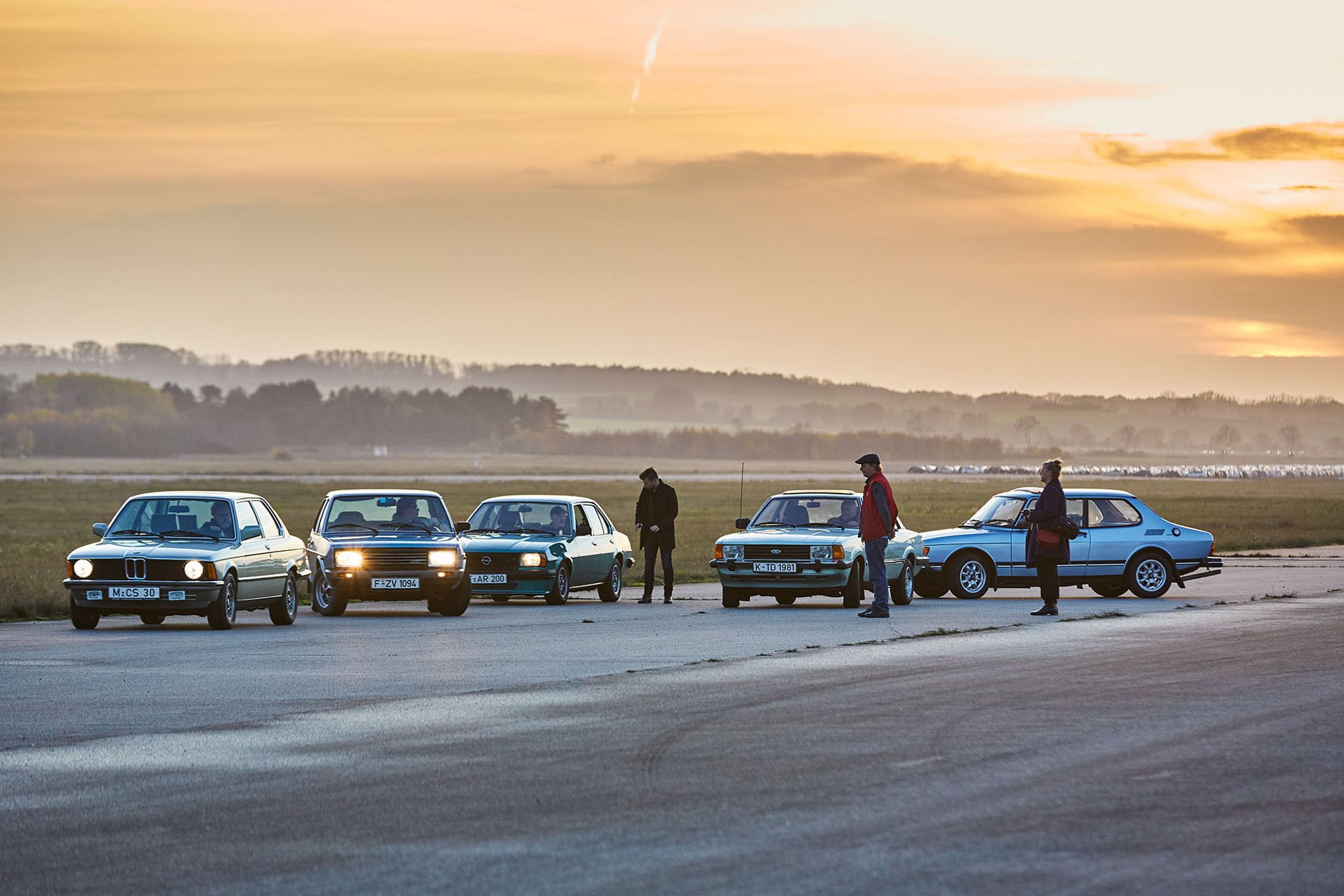 Kompaktowe limuzyny z lat 70. -zdrowy rozsądek nigdy nie wygrywa?
