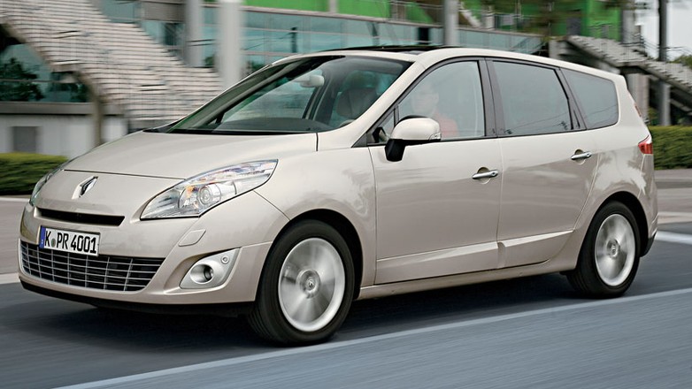 Renault Grand Scenic 1.9 dCi - Całkiem twarda sztuka