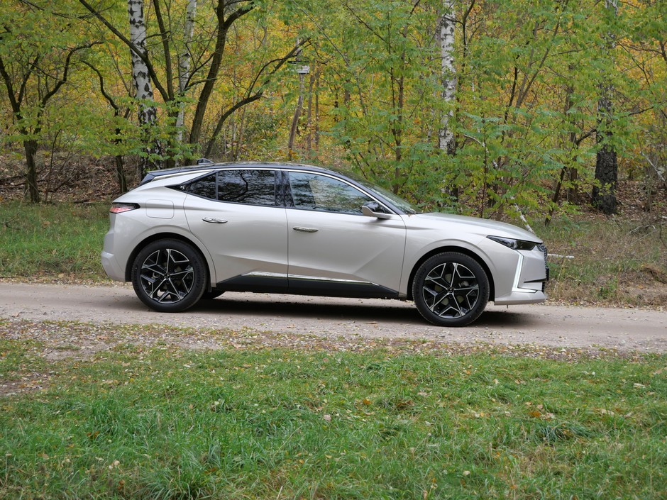 DS4 Pallas hybrid
