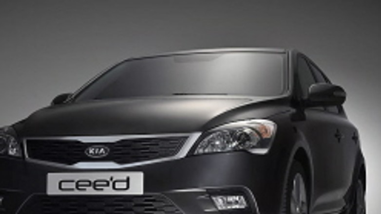 IAA Frankfurt 2009: Kia - napęd hybrydowy dla cee’d i Sorento
