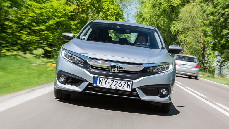 Honda Civic 1.5 VTEC Turbo - sedan z najlepszym CVT na rynku
