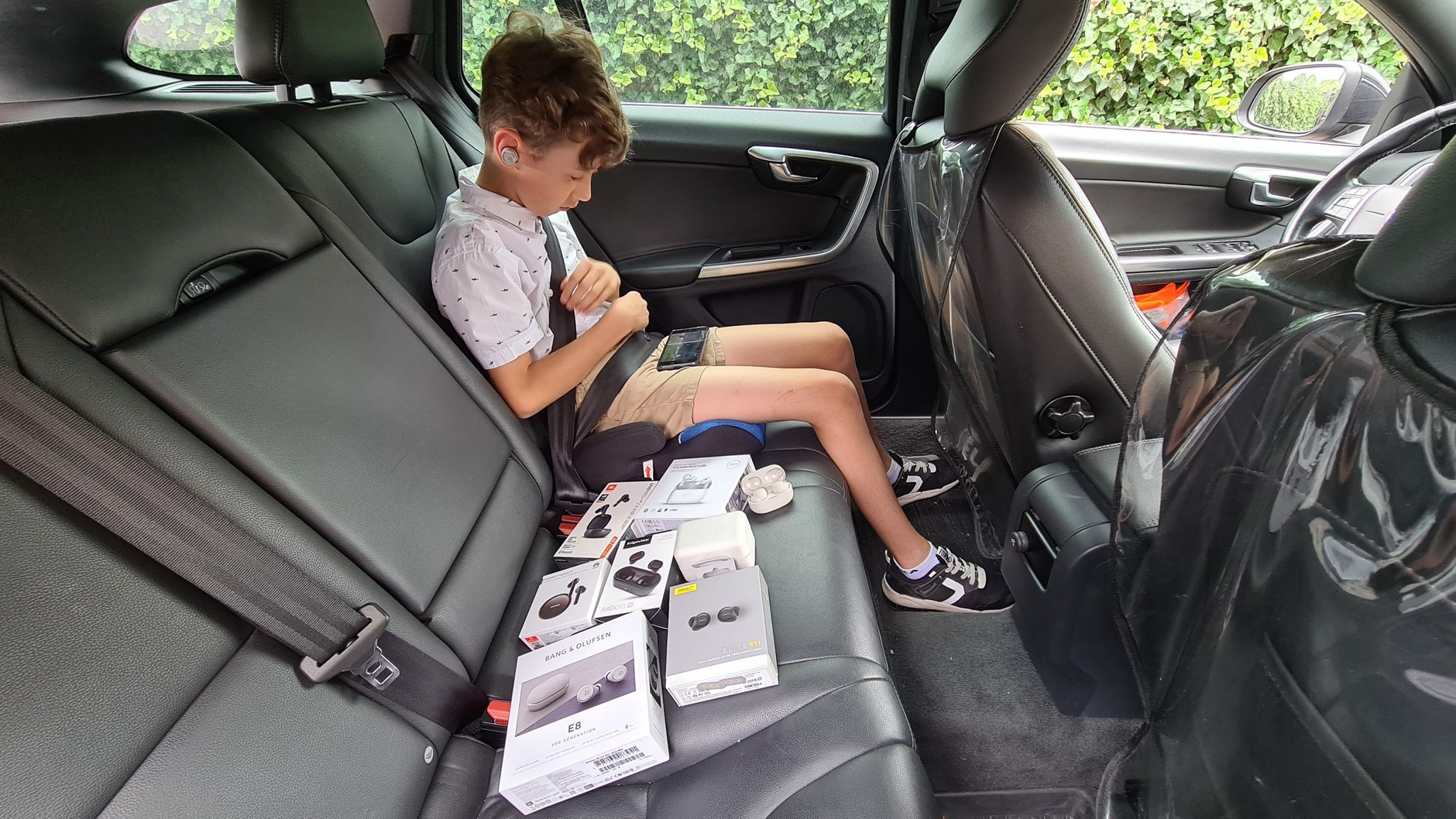 Słuchawki do samochodu - test słuchawek bezprzewodowych