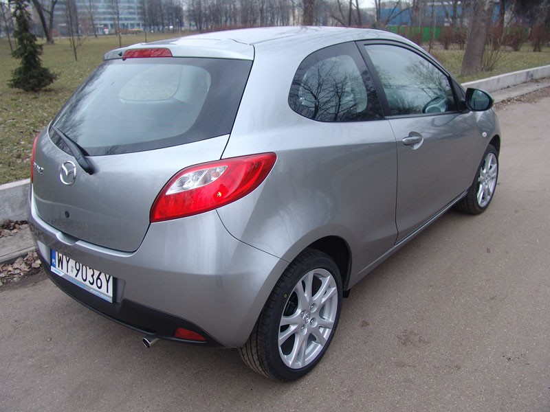 Mazda2