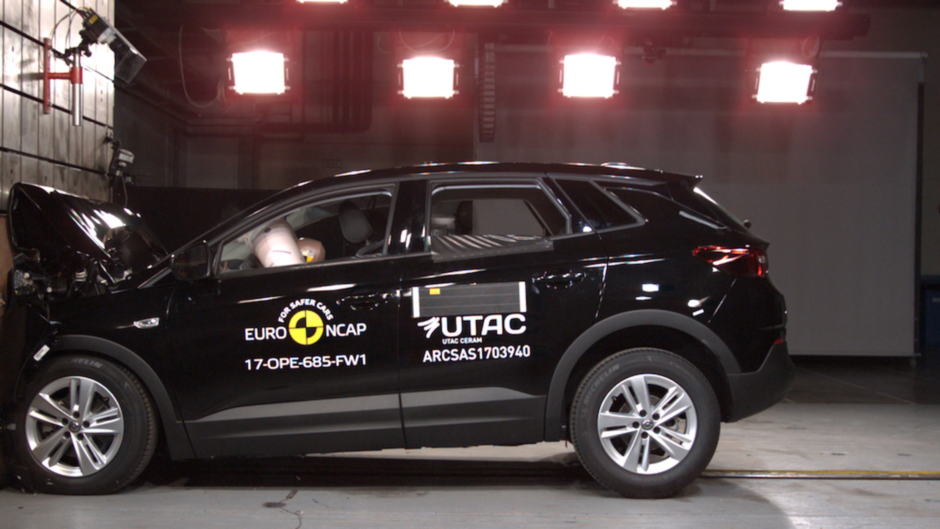 Opel Grandland X – crash-test