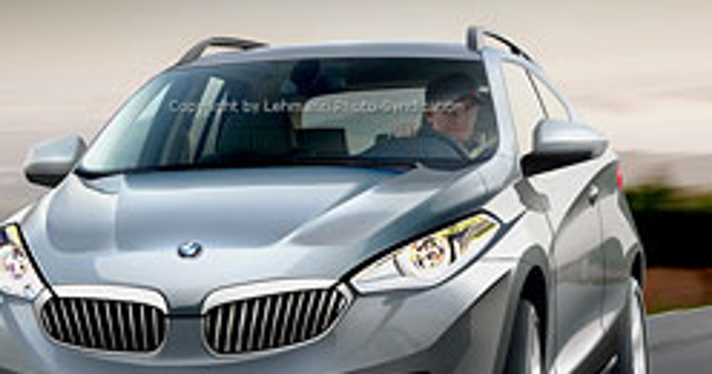 Zdjęcia szpiegowskie: Pod płaszczykiem małego kombi ukrywa się BMW X4 Crossover Coupe