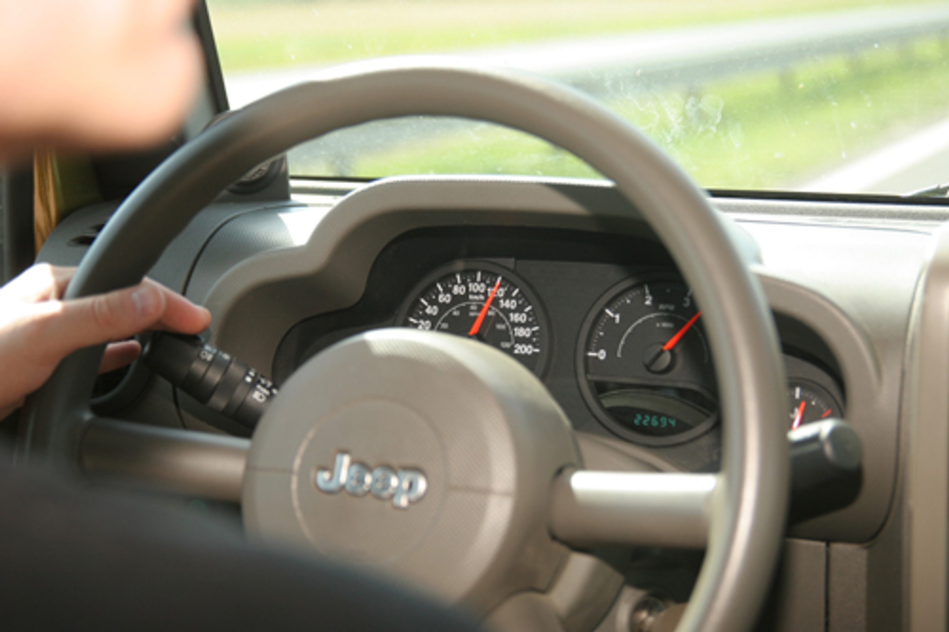 Radzimy jak obniżyć zużycie paliwa w aucie terenowym?