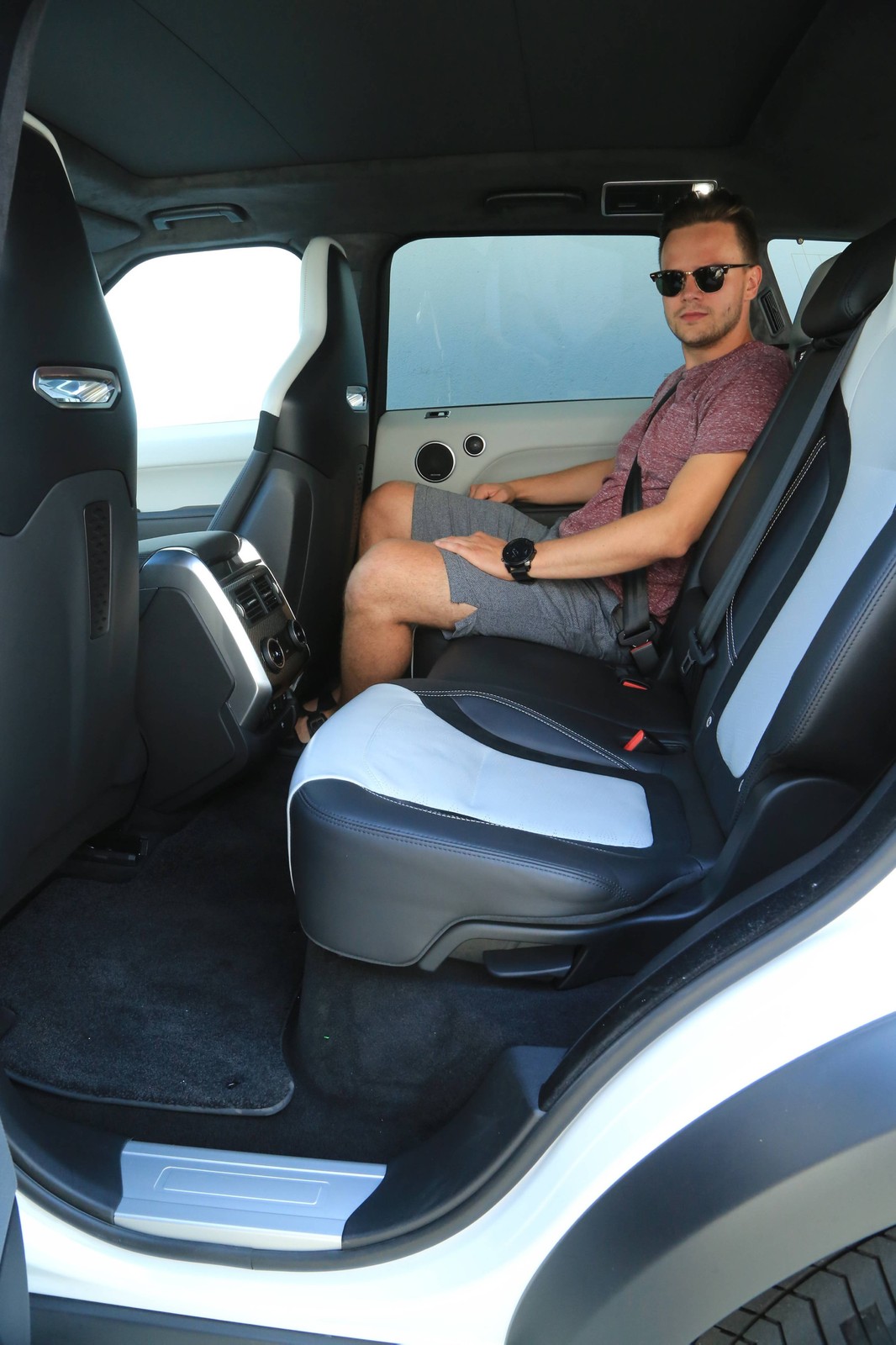 Range Rover Sport SVR – cudownie bezsensowny olbrzym |Test