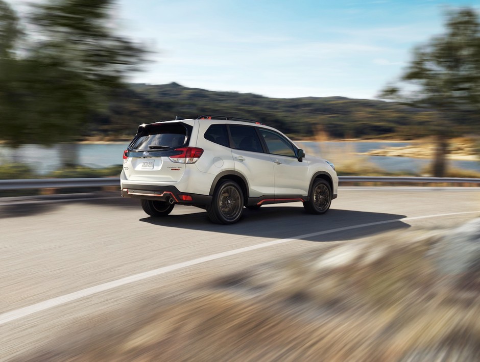 Nowy Subaru Forester