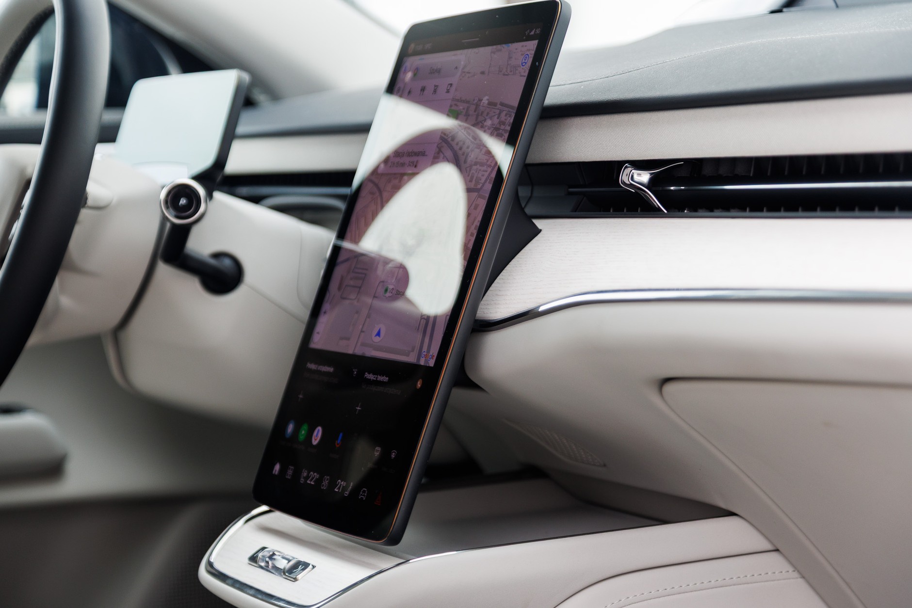 Volvo ES90
