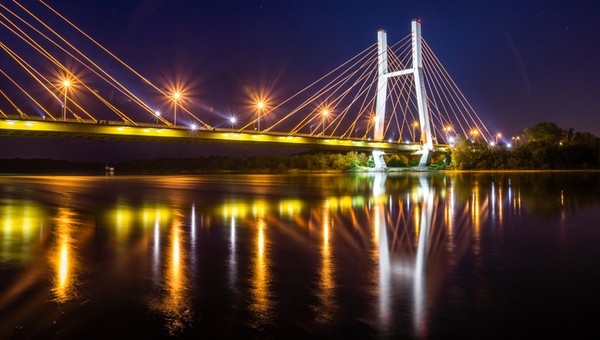 GDDKiA szuka oszczędności. Nie oświetla wybranych obiektów. To nie wszystko