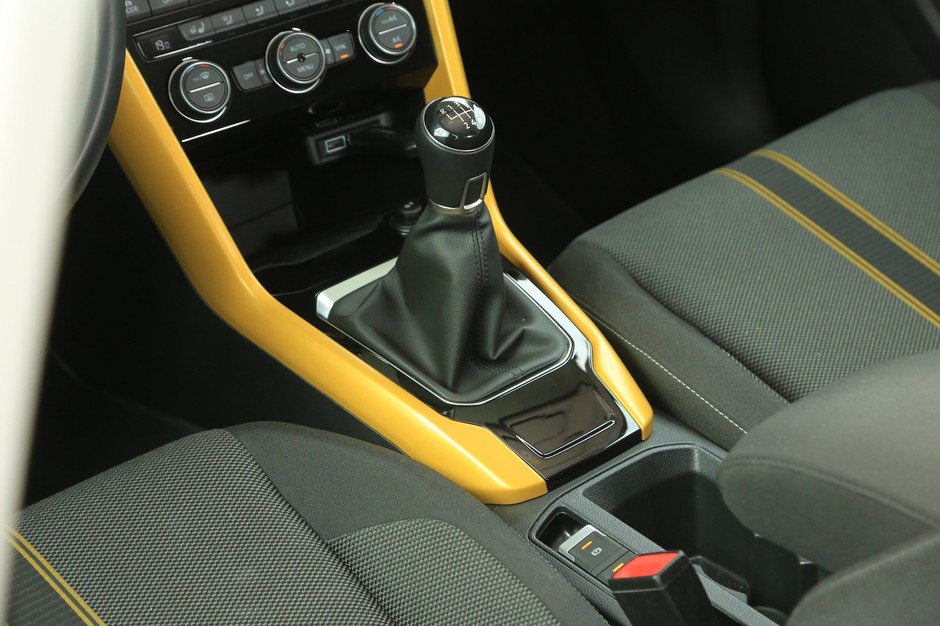 Volkswagen T-Roc 1.5 TSI Advance – alternatywa dla Golfa