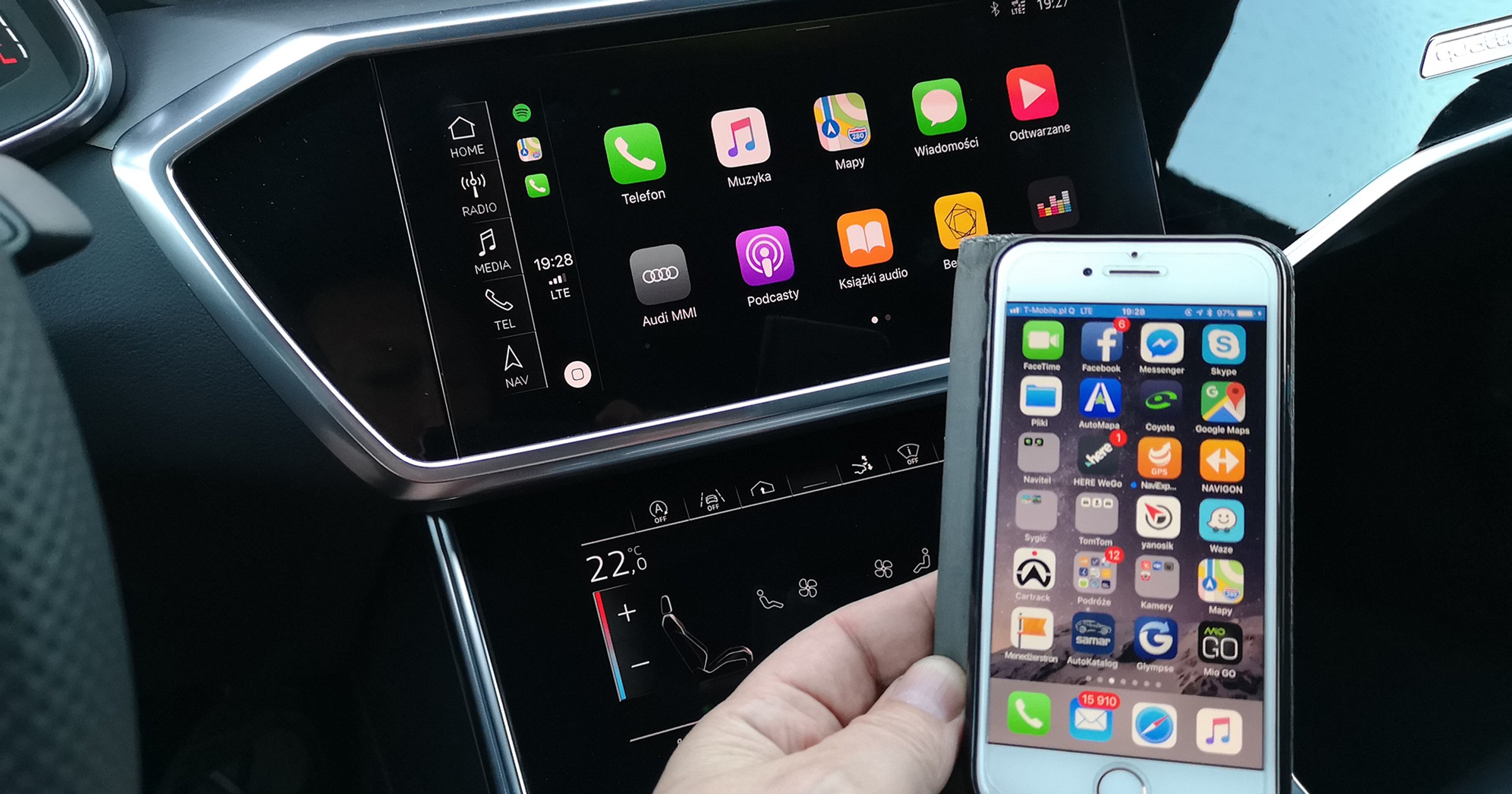 Apple uwalnia GPS w CarPlay