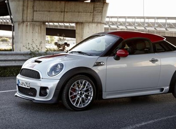 Frankfurt 2011: zobacz jak wyglądała prezentacja Mini Coupe