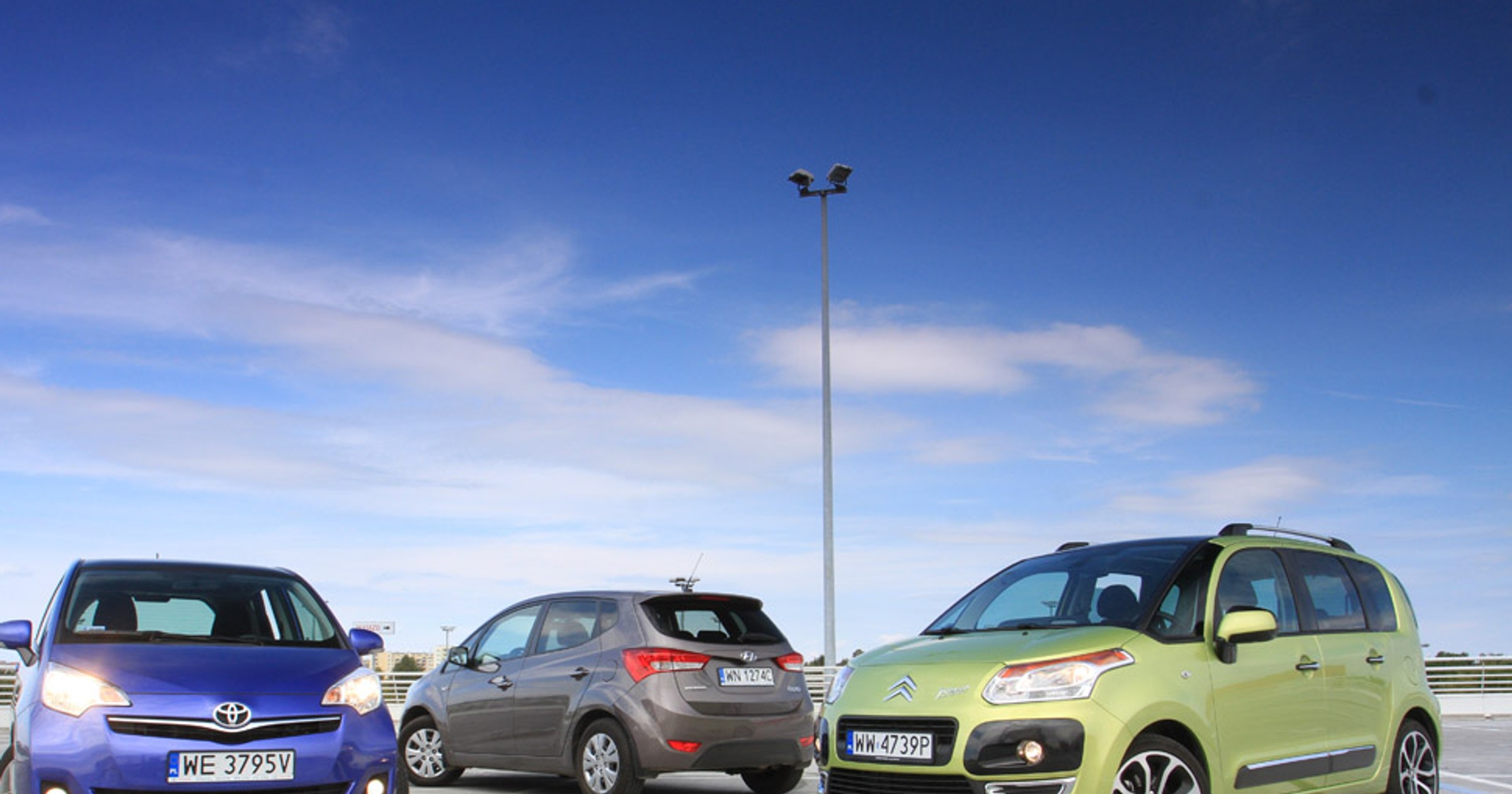 Toyota Verso S kontra Hyundai ix20 i Citroen C3 Picasso: czy to vany idealne na miasto?